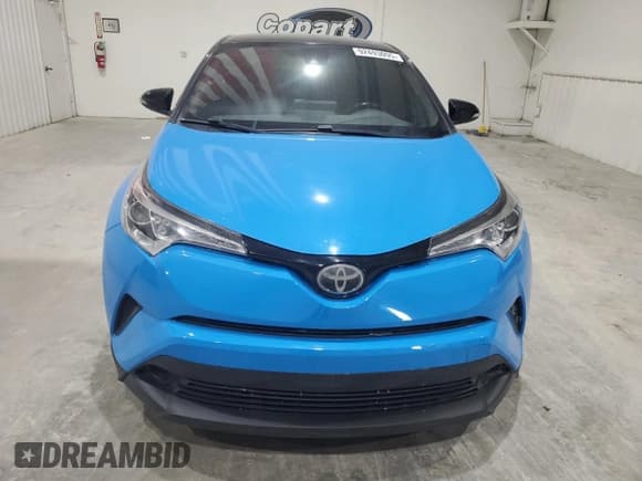 ✅ 2019 Toyota C-HR XLE • VIN: JTNKHMBX7K1018636 • Lot: 92493095. Wystawiony na Copart z przebiegiem 131 335 mil. Bezpłatny archiwum sprzedaży aukcyjnych z USA i szczegółowy raport historii pojazdu na DreamBid. Zdjęcie 5.