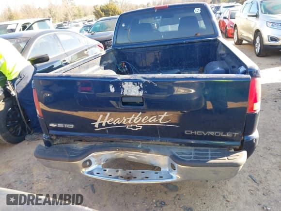 ✅ 2003 Chevrolet S-10 LS • VIN: 1GCCS19X738116038 • Лот: 41483103. Опубликован ранее на IAAI с пробегом 141 206 миль. Бесплатный доступ к архиву аукционных продаж из США и подробный отчёт об истории автомобиля на DreamBid. Изображение 16.