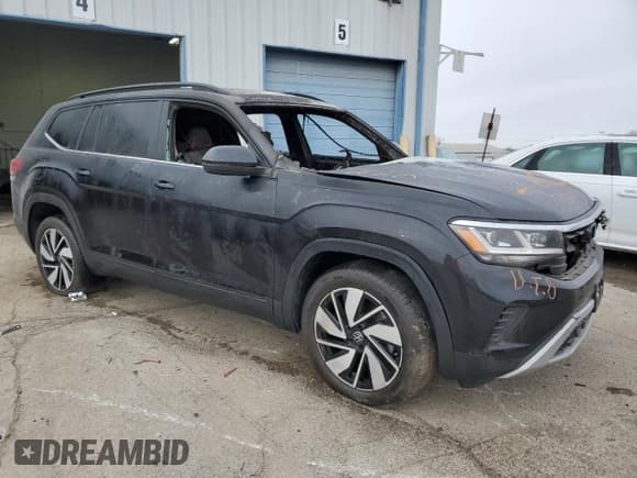✅ 2023 Volkswagen Atlas SE • VIN: 1V2HR2CA9PC554346 • Lot: 84843454. Listed on Copart with Not provided. Free auction sales archive from the USA and detailed vehicle history report at DreamBid. Image 4.