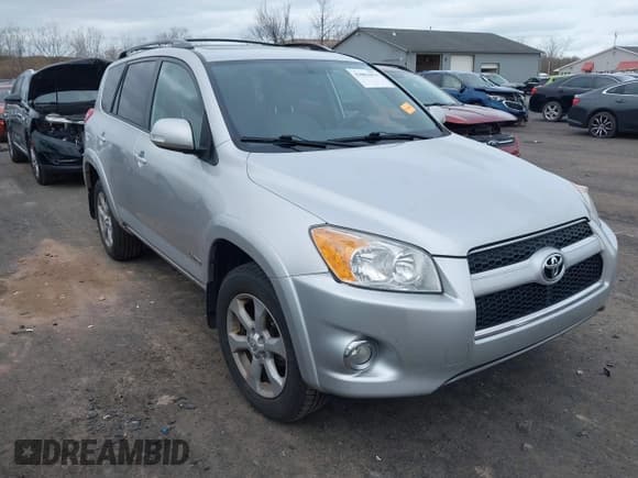 ✅ 2012 Toyota RAV4 Limited • VIN: 2T3DF4DV4CW260544 • Lot: 43803076. Listed on IAAI with 170,389 mi. Free auction sales archive from the USA and detailed vehicle history report at DreamBid. Image 1.