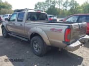 ✅ 2004 Nissan Frontier XE • VIN: 1N6ED29Y64C456178 • Lot: 43240322. Wystawiony na IAAI z przebiegiem 139 739 mil. Bezpłatny archiwum sprzedaży aukcyjnych z USA i szczegółowy raport historii pojazdu na DreamBid. Zdjęcie 3.