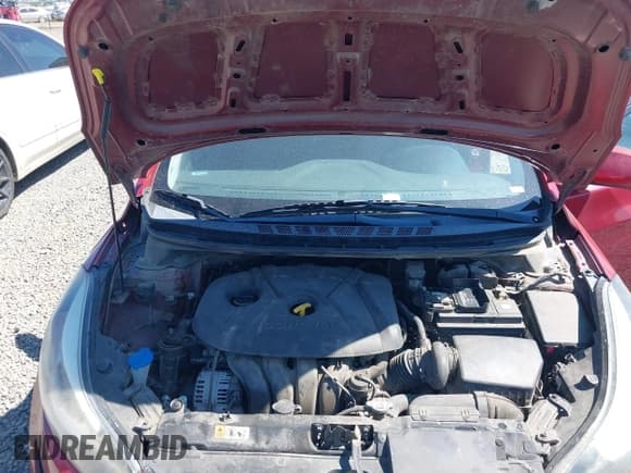 ✅ 2016 Hyundai Elantra SE • VIN: 5NPDH4AE5GH698985 • Lot: 42619902. Listed on IAAI with 151,898 mi. Free auction sales archive from the USA and detailed vehicle history report at DreamBid. Image 10.