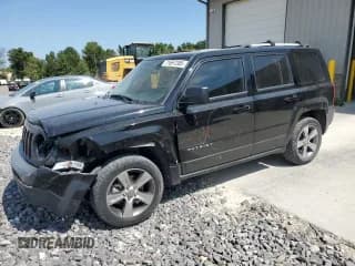 ✅ 2016 Jeep Patriot High Altitude • VIN: 1C4NJPFA2GD769811 • Лот: 71697285. Опубликован ранее на Copart с пробегом 144 017 миль. Бесплатный доступ к архиву аукционных продаж из США и подробный отчёт об истории автомобиля на DreamBid. Изображение 1.