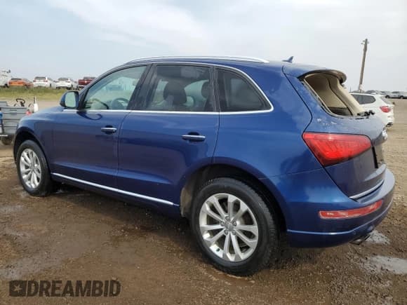 ✅ 2015 Audi Q5 Progressiv • VIN: WA1LFCFP8FA028160 • Lot: 80490735. Listed on Copart with 221,453 mi. Free auction sales archive from the USA and detailed vehicle history report at DreamBid. Image 2.