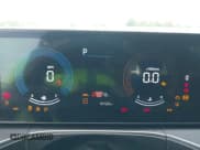 ✅ 2025 Hyundai Santa Fe SE • VIN: 5NMP14GL5SH070275 • Lot: 43286384. Wystawiony na IAAI z przebiegiem 10 123 mil. Bezpłatny archiwum sprzedaży aukcyjnych z USA i szczegółowy raport historii pojazdu na DreamBid. Zdjęcie 7.