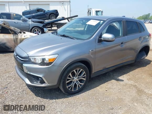 ✅ 2018 Mitsubishi Outlander ES • VIN: JA4AP3AU6JU018574 • Лот: 42793898. Опубликован ранее на IAAI с пробегом 229 536 миль. Бесплатный доступ к архиву аукционных продаж из США и подробный отчёт об истории автомобиля на DreamBid. Изображение 2.
