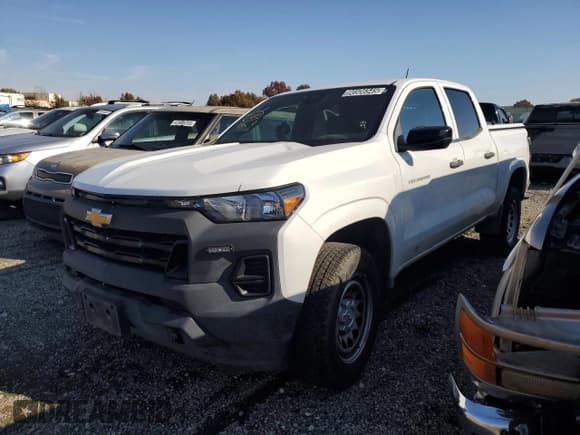 ✅ 2023 Chevrolet Colorado 2WD Work Truck • VIN: 1GCGSBEC2P1209543 • Лот: 90506545. Опубликован ранее на Copart с пробегом 38 018 миль. Бесплатный доступ к архиву аукционных продаж из США и подробный отчёт об истории автомобиля на DreamBid. Изображение 1.