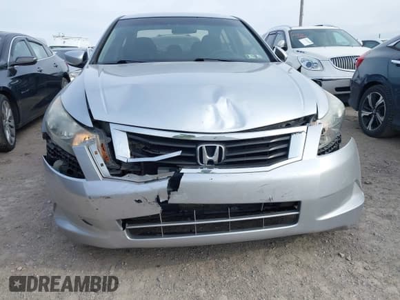 ✅ 2010 Honda Accord EX • VIN: 1HGCP2F73AA011886 • Lot: 43850032. Listed on IAAI with 207,560 mi. Free auction sales archive from the USA and detailed vehicle history report at DreamBid. Image 6.