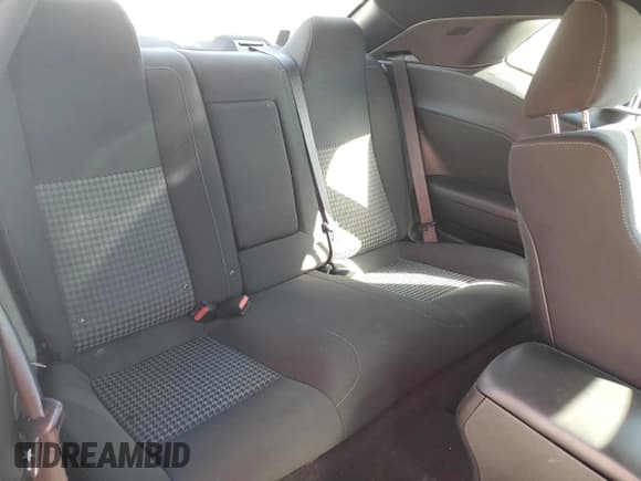 ✅ 2020 Dodge Challenger GT • VIN: 2C3CDZJGXLH132835 • Lot: 87049415. Wystawiony na Copart z przebiegiem 24 083 mil. Bezpłatny archiwum sprzedaży aukcyjnych z USA i szczegółowy raport historii pojazdu na DreamBid. Zdjęcie 10.