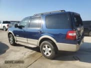 ✅ 2008 Ford Expedition Eddie Bauer • VIN: 1FMFU17598LA19870 • Лот: 84720614. Опубликован ранее на Copart с пробегом 273 784 миль. Бесплатный доступ к архиву аукционных продаж из США и подробный отчёт об истории автомобиля на DreamBid. Изображение 2.