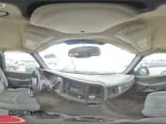 ✅ 2004 Chevrolet Silverado 2500HD LS • VIN: 1GCHK29U44E242992 • Lot: 89549205. Wystawiony na Copart z przebiegiem 247 500 mil. Bezpłatny archiwum sprzedaży aukcyjnych z USA i szczegółowy raport historii pojazdu na DreamBid. Zdjęcie 14.