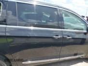 ✅ 2023 Chrysler Pacifica Hybrid Limited • VIN: 2C4RC1S79PR630551 • Lot: 42420648. Wystawiony na IAAI z przebiegiem 46 408 mil. Bezpłatny archiwum sprzedaży aukcyjnych z USA i szczegółowy raport historii pojazdu na DreamBid. Zdjęcie 13.