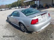 ✅ 2003 Ford Mustang Standard • VIN: 1FAFP40483F336213 • Lot: 43780203. Wystawiony na IAAI z przebiegiem 102 274 mil. Bezpłatny archiwum sprzedaży aukcyjnych z USA i szczegółowy raport historii pojazdu na DreamBid. Zdjęcie 3.