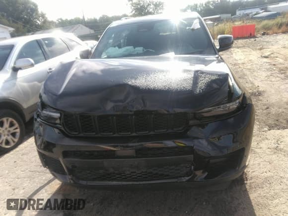 ✅ 2023 Jeep Grand Cherokee Altitude X • VIN: 1C4RJKAG0P8865350 • Lot: 43350095. Listed on IAAI with 57,519 mi. Free auction sales archive from the USA and detailed vehicle history report at DreamBid. Image 12.