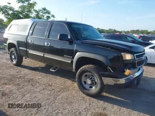 ✅ 2007 Chevrolet Silverado 1500HD LT1 • VIN: 1GCGC13U17F197536 • Лот: 42167105. Опубликован ранее на IAAI с пробегом 177 604 миль. Бесплатный доступ к архиву аукционных продаж из США и подробный отчёт об истории автомобиля на DreamBid. Изображение 1.