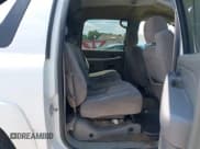 ✅ 2005 Chevrolet Avalanche LS • VIN: 3GNEC12Z15G267981 • Lot: 42345543. Listed on IAAI with 235,585 mi. Free auction sales archive from the USA and detailed vehicle history report at DreamBid. Image 8.