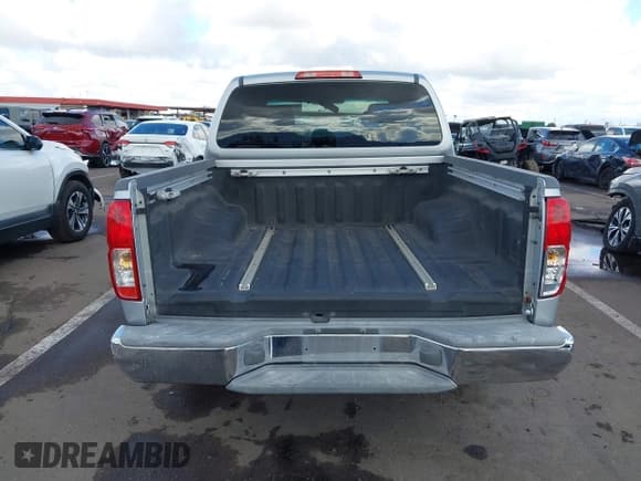 ✅ 2005 Nissan Frontier LE • VIN: 1N6AD07U05C463681 • Lot: 43757506. Listed on IAAI with 184,377 mi. Free auction sales archive from the USA and detailed vehicle history report at DreamBid. Image 17.