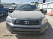 ✅ 2008 Toyota RAV4 Sport • VIN: JTMZK32V486015086 • Lot: 81894115. Listed on Copart with 104,282 mi. Free auction sales archive from the USA and detailed vehicle history report at DreamBid. Image 5.