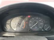 ✅ 1997 Honda Accord EX • VIN: 1HGCE1891VA009736 • Лот: 86597234. Опубликован ранее на Copart с пробегом 184 817 миль. Бесплатный доступ к архиву аукционных продаж из США и подробный отчёт об истории автомобиля на DreamBid. Изображение 9.