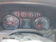 ✅ 2017 Chevrolet Silverado 2500HD Work Truck • VIN: 1GC2KUEG0HZ245663 • Lot: 41768414. Wystawiony na IAAI z przebiegiem 116 896 mil. Bezpłatny archiwum sprzedaży aukcyjnych z USA i szczegółowy raport historii pojazdu na DreamBid. Zdjęcie 7.