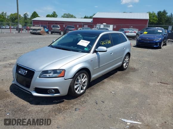 ✅ 2011 Audi A3 Premium • VIN: WAUBEAFM5BA020944 • Lot: 42657248. Listed on IAAI with 180,754 mi. Free auction sales archive from the USA and detailed vehicle history report at DreamBid. Image 2.