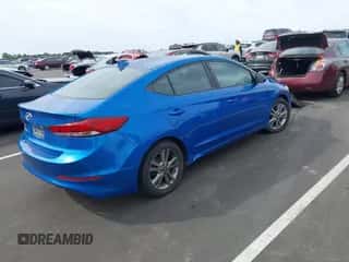 2017 Hyundai Elantra Limited с VIN KMHD84LF7HU271770, выставлен на аукционе IAAI как лот 43431630 с пробегом 169 703 миль миль и . История ставок и продаж доступна на DreamBid. Изображение 4.