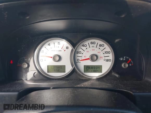 ✅ 2005 Ford Escape Limited • VIN: 1FMYU94125KA49934 • Lot: 41735243. Listed on IAAI with 118,041 mi. Free auction sales archive from the USA and detailed vehicle history report at DreamBid. Image 7.