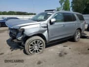 ✅ 2025 GMC Yukon Denali • VIN: 1GKS2DRL0SR252549 • Лот: 54913755. Опубликован ранее на Copart с пробегом 165 миль. Бесплатный доступ к архиву аукционных продаж из США и подробный отчёт об истории автомобиля на DreamBid. Изображение 1.