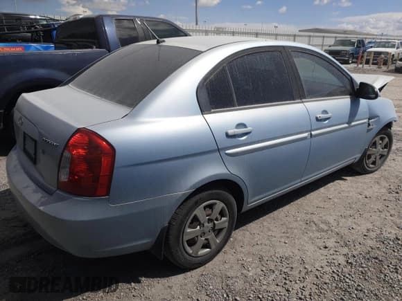 ✅ 2007 Hyundai Accent GLS • VIN: KMHCN46C07U155430 • Лот: 45530185. Опубликован ранее на Copart с пробегом 105 487 миль. Бесплатный доступ к архиву аукционных продаж из США и подробный отчёт об истории автомобиля на DreamBid. Изображение 3.