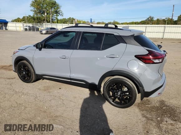 ✅ 2023 Nissan Kicks SR • VIN: 3N1CP5DV2PL564194 • Lot: 89638095. Listed on Copart with 48,622 mi. Free auction sales archive from the USA and detailed vehicle history report at DreamBid. Image 2.