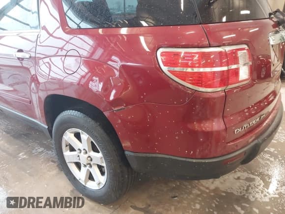 ✅ 2010 Saturn Outlook • VIN: 5GZLRVED8AJ205832 • Lot: 41161653. Wystawiony na IAAI z przebiegiem 202 839 mil. Bezpłatny archiwum sprzedaży aukcyjnych z USA i szczegółowy raport historii pojazdu na DreamBid. Zdjęcie 17.