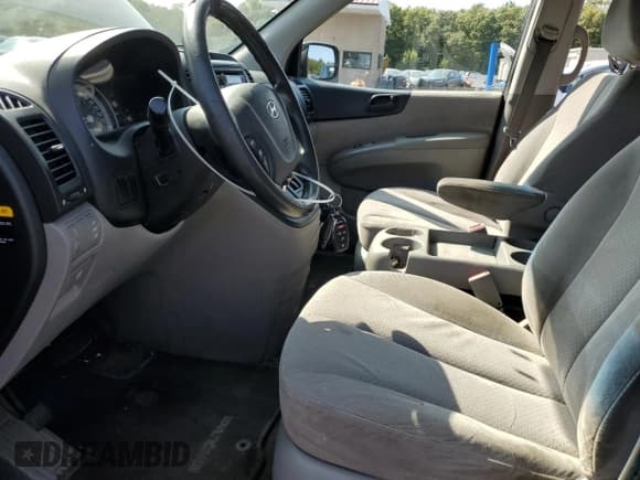 ✅ 2008 Hyundai Entourage GLS • VIN: KNDMC233X86045787 • Лот: 70932554. Опубликован ранее на Copart с пробегом 236 192 миль. Бесплатный доступ к архиву аукционных продаж из США и подробный отчёт об истории автомобиля на DreamBid. Изображение 7.