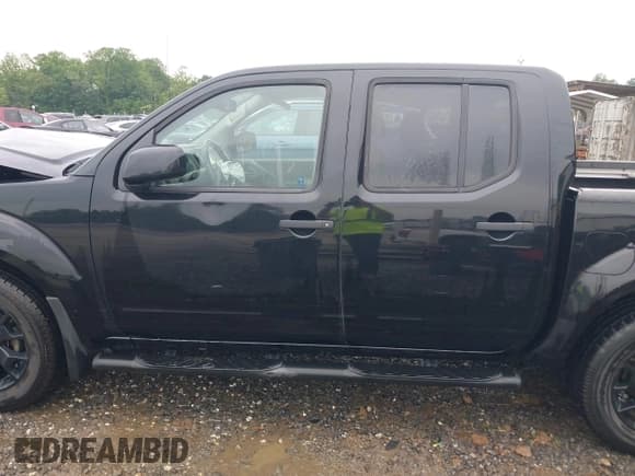 ✅ 2018 Nissan Frontier SV • VIN: 1N6AD0ERXJN748501 • Lot: 42284510. Listed on IAAI with 120,358 mi. Free auction sales archive from the USA and detailed vehicle history report at DreamBid. Image 14.