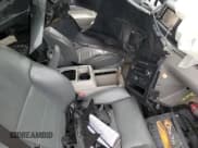 ✅ 2010 Volkswagen Routan SEL • VIN: 2V4RW5DX3AR435196 • Лот: 85744795. Опубликован ранее на Copart с пробегом Не указан. Бесплатный доступ к архиву аукционных продаж из США и подробный отчёт об истории автомобиля на DreamBid. Изображение 13.