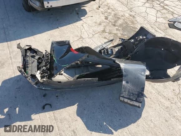 ✅ 2019 Dodge Charger SXT • VIN: 2C3CDXJGXKH710791 • Lot: 63232805. Wystawiony na Copart z przebiegiem 123 246 mil. Bezpłatny archiwum sprzedaży aukcyjnych z USA i szczegółowy raport historii pojazdu na DreamBid. Zdjęcie 12.