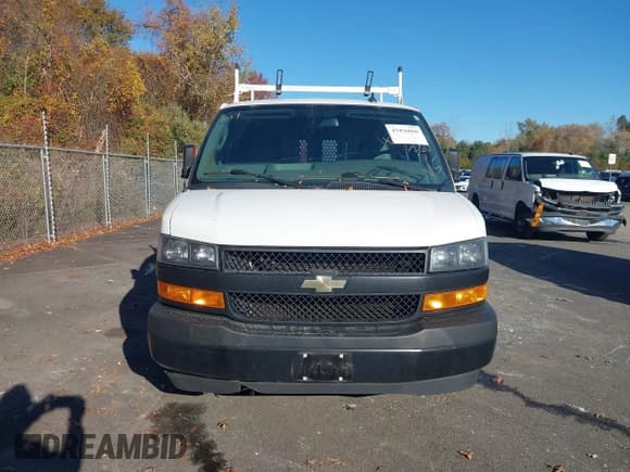 ✅ 2021 Chevrolet Express Cargo • VIN: 1GCWGAFP5M1214918 • Lot: 43456666. Listed on IAAI with 113,515 mi. Free auction sales archive from the USA and detailed vehicle history report at DreamBid. Image 12.