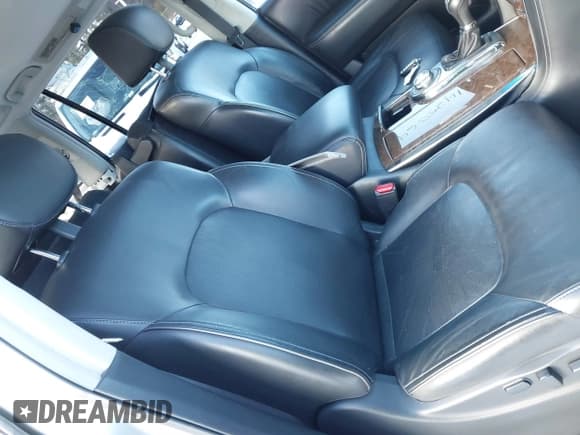 ✅ 2016 Infiniti QX80 • VIN: JN8AZ2NE0G9123172 • Lot: 41425064. Listed on IAAI with 94,541 mi. Free auction sales archive from the USA and detailed vehicle history report at DreamBid. Image 8.