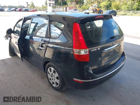✅ 2010 Hyundai Elantra GLS • VIN: KMHDB8AE9AU053306 • Lot: 43545602. Listed on IAAI with 154,382 mi. Free auction sales archive from the USA and detailed vehicle history report at DreamBid. Image 3.