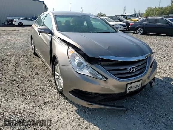 2014 Hyundai Sonata GLS with VIN 5NPEB4AC4EH865452, listed as a Copart auction lot 69540055 with 163,498 mi miles and Salvage title. Bid and sale history available at DreamBid. Image 14.