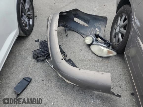 ✅ 2007 Buick LaCrosse CXL • VIN: 2G4WD552471135403 • Lot: 81492075. Listed on Copart with 183,952 mi. Free auction sales archive from the USA and detailed vehicle history report at DreamBid. Image 12.