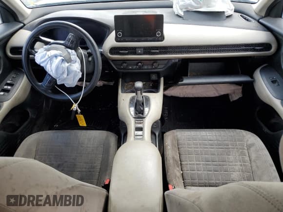 ✅ 2023 Honda HR-V LX • VIN: 3CZRZ1H30PM744989 • Lot: 82398235. Wystawiony na Copart z przebiegiem Nie podano. Bezpłatny archiwum sprzedaży aukcyjnych z USA i szczegółowy raport historii pojazdu na DreamBid. Zdjęcie 8.