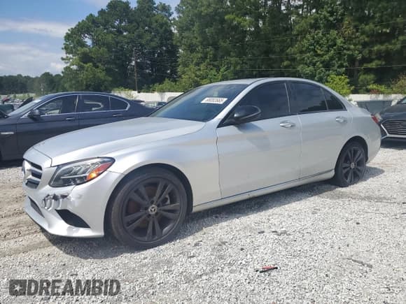 ✅ 2020 Mercedes-Benz C 300 • VIN: WDDWF8DB1LR532057 • Lot: 68082665. Listed on Copart with 37,300 mi. Free auction sales archive from the USA and detailed vehicle history report at DreamBid. Image 1.