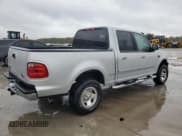 ✅ 2002 Ford F-150 XLT • VIN: 1FTRW07LX2KE40045 • Lot: 90448005. Wystawiony na Copart z przebiegiem 215 331 mil. Bezpłatny archiwum sprzedaży aukcyjnych z USA i szczegółowy raport historii pojazdu na DreamBid. Zdjęcie 3.
