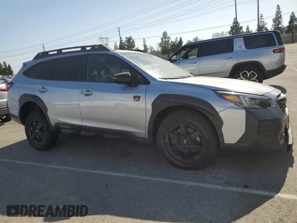 ✅ 2023 Subaru Outback Wilderness • VIN: 4S4BTGUD6P3181597 • Lot: 61655705. Listed on Copart with 24,251 mi. Free auction sales archive from the USA and detailed vehicle history report at DreamBid. Image 4.