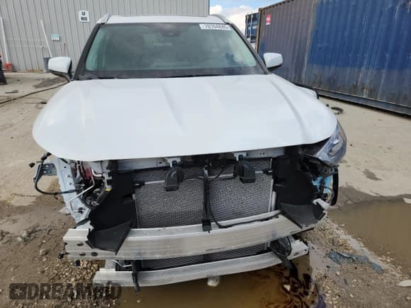 ✅ 2024 Toyota Highlander LE • VIN: 5TDKDRBH0RS561538 • Lot: 70194845. Wystawiony na Copart z przebiegiem 15 722 mil. Bezpłatny archiwum sprzedaży aukcyjnych z USA i szczegółowy raport historii pojazdu na DreamBid. Zdjęcie 5.