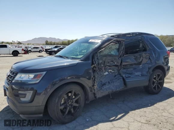 ✅ 2017 Ford Explorer XLT • VIN: 1FM5K7D82HGA70137 • Lot: 57715745. Wystawiony na Copart z przebiegiem 91 282 mil. Bezpłatny archiwum sprzedaży aukcyjnych z USA i szczegółowy raport historii pojazdu na DreamBid. Zdjęcie 1.