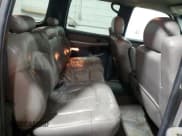 ✅ 2002 Chevrolet Suburban LT • VIN: 1GNFK16Z12J125447 • Лот: 52516305. Опубликован ранее на Copart с пробегом 306 705 миль. Бесплатный доступ к архиву аукционных продаж из США и подробный отчёт об истории автомобиля на DreamBid. Изображение 11.