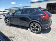 ✅ 2020 Volvo XC40 Momentum • VIN: YV4AC2HK2L2205967 • Lot: 55952225. Listed on Copart with 38,299 mi. Free auction sales archive from the USA and detailed vehicle history report at DreamBid. Image 2.