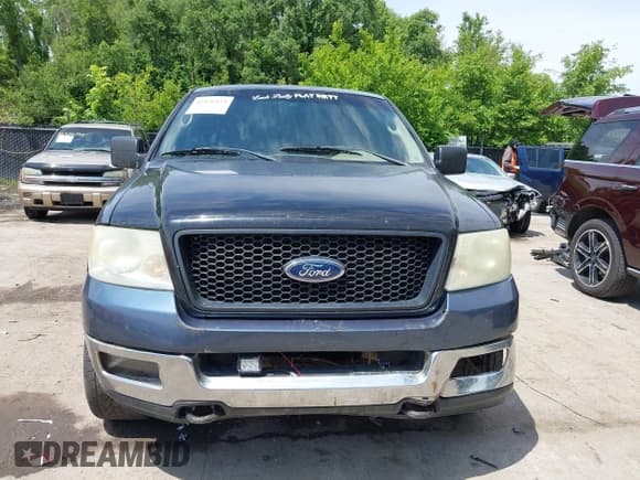 ✅ 2004 Ford F-150 XLT • VIN: 1FTRW14WX4KC75749 • Lot: 42326473. Wystawiony na IAAI z przebiegiem 399 552 mil. Bezpłatny archiwum sprzedaży aukcyjnych z USA i szczegółowy raport historii pojazdu na DreamBid. Zdjęcie 12.