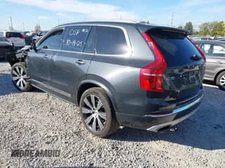 ✅ 2021 Volvo XC90 Inscription • VIN: YV4A221LXM1754975 • Lot: 43548221. Wystawiony na IAAI z przebiegiem 60 116 mil. Bezpłatny archiwum sprzedaży aukcyjnych z USA i szczegółowy raport historii pojazdu na DreamBid. Zdjęcie 3.